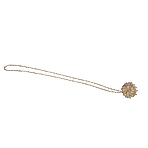 Seashell Pendant Necklace 28 In Goldtone Chain Shell Beach Vintage NO CLASP - Picture 8 of 8